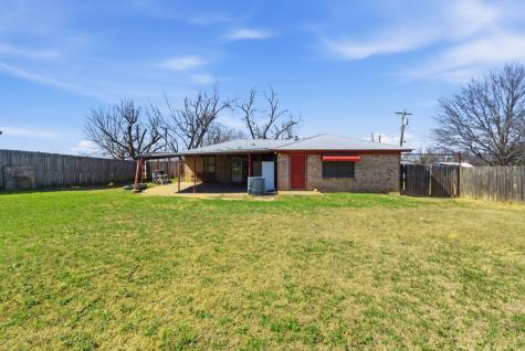 504 N Hall Street Hamilton TX 76531
