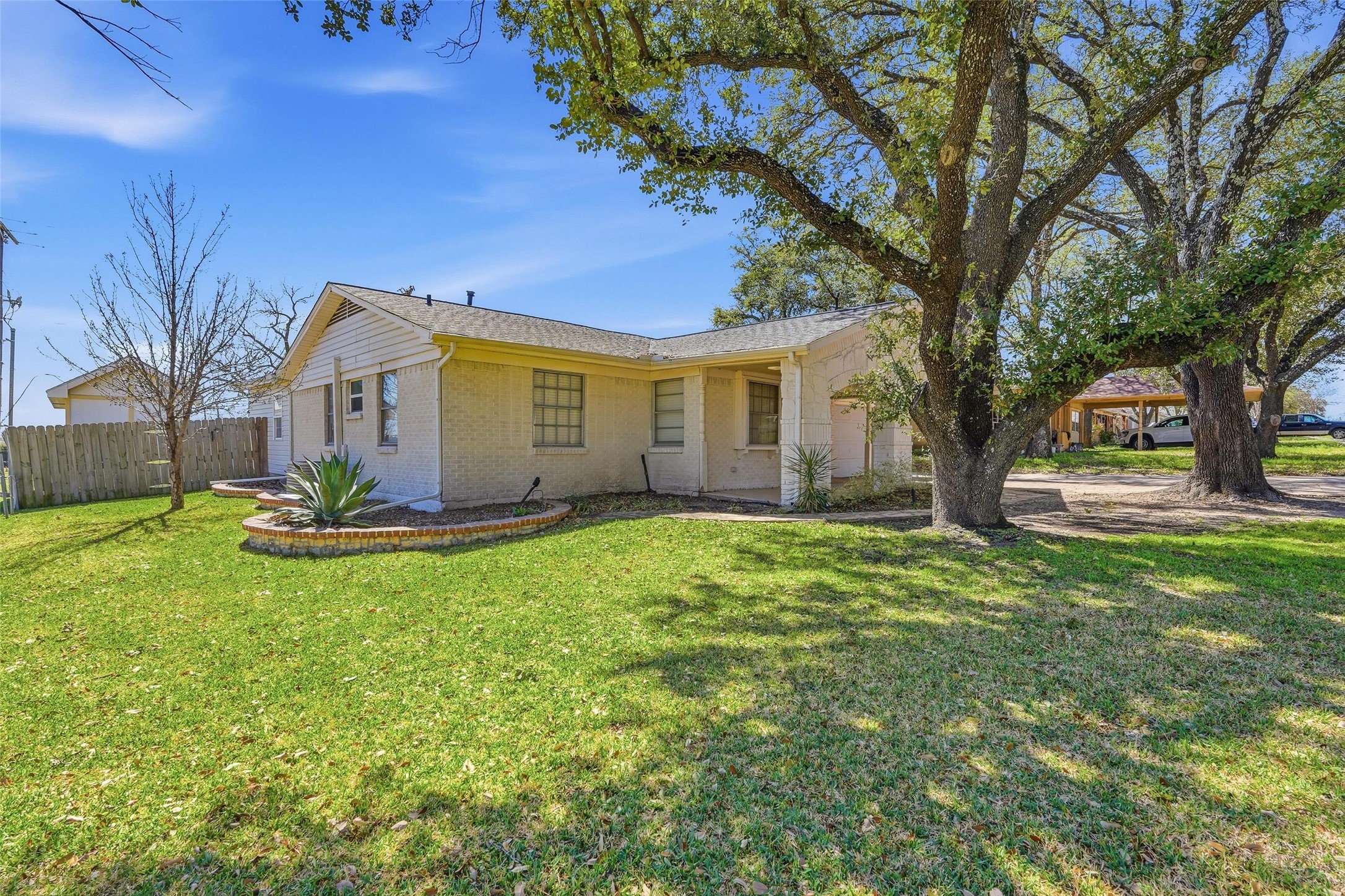 324 W Grubb Drive Mesquite TX 75149