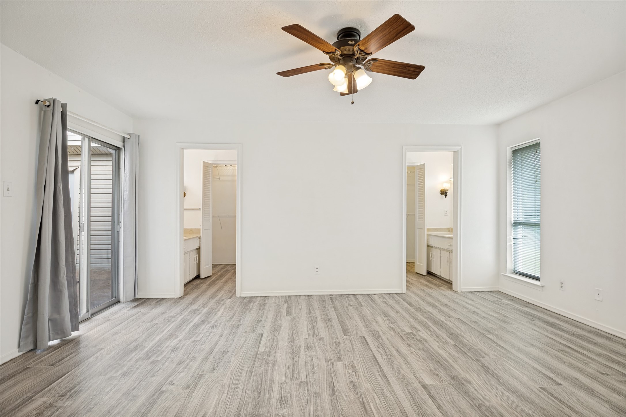 2731 Forest Grove Drive Richardson TX 75080