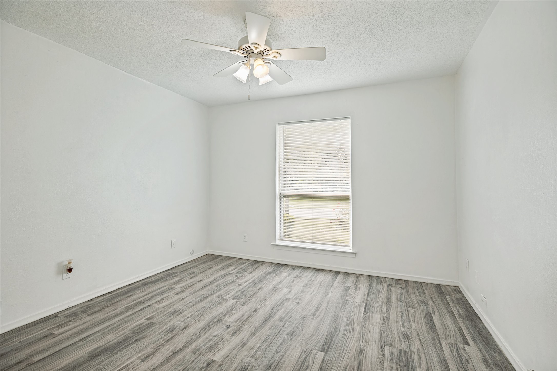 2731 Forest Grove Drive Richardson TX 75080