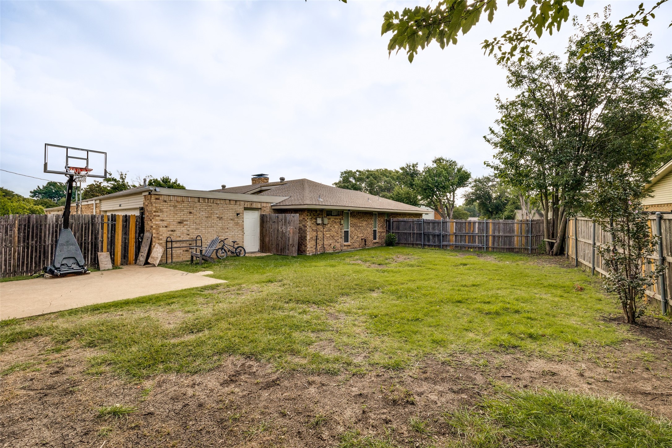 2731 Forest Grove Drive Richardson TX 75080