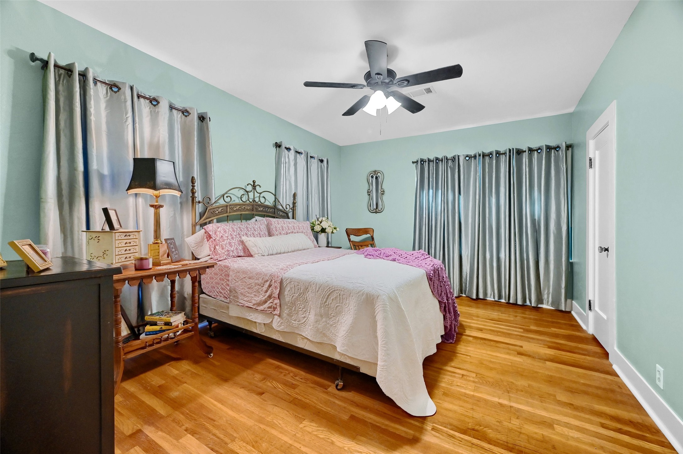 706 N Woods Street Sherman TX 75092