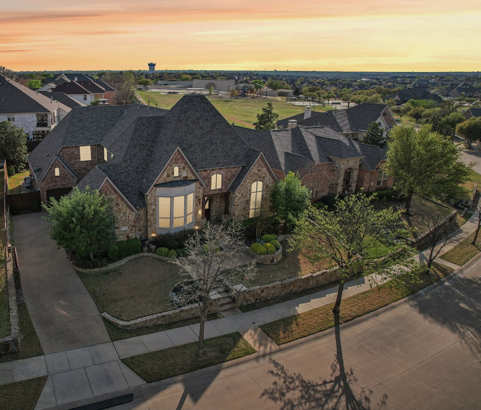 2608 Queen Margaret Drive Lewisville TX 75056
