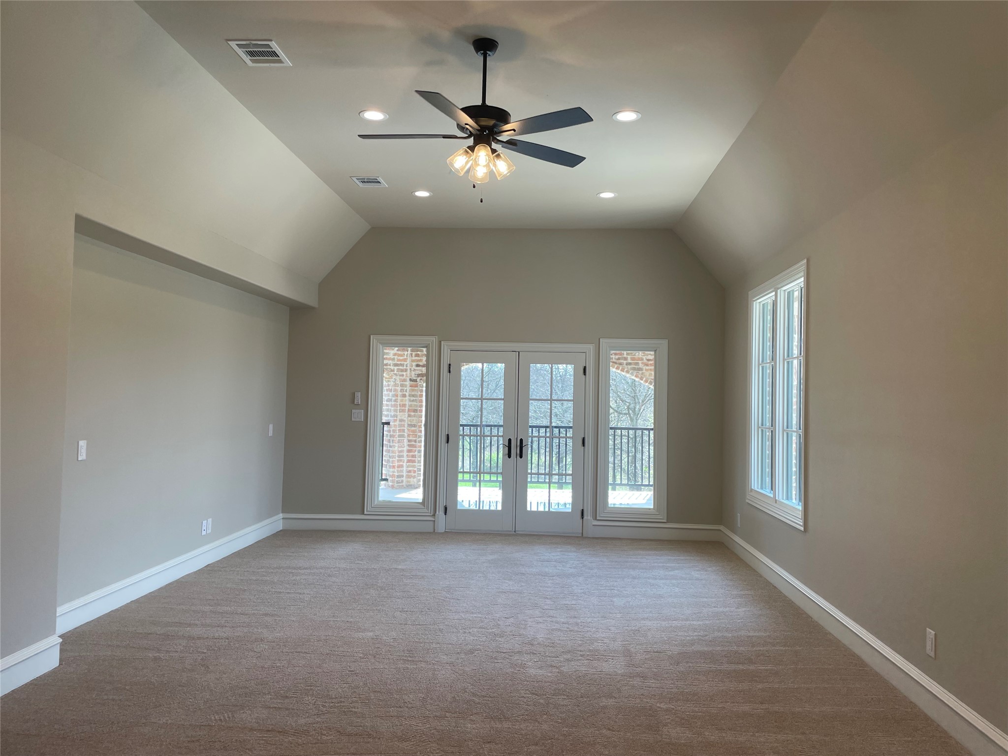 90 Woodland Hills Drive Sherman TX 75092