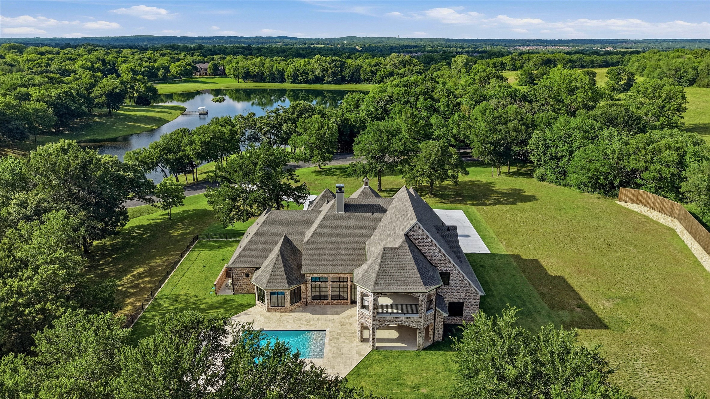 90 Woodland Hills Drive Sherman TX 75092