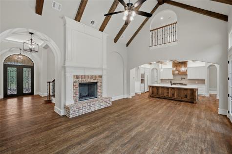 90 Woodland Hills Drive Sherman TX 75092