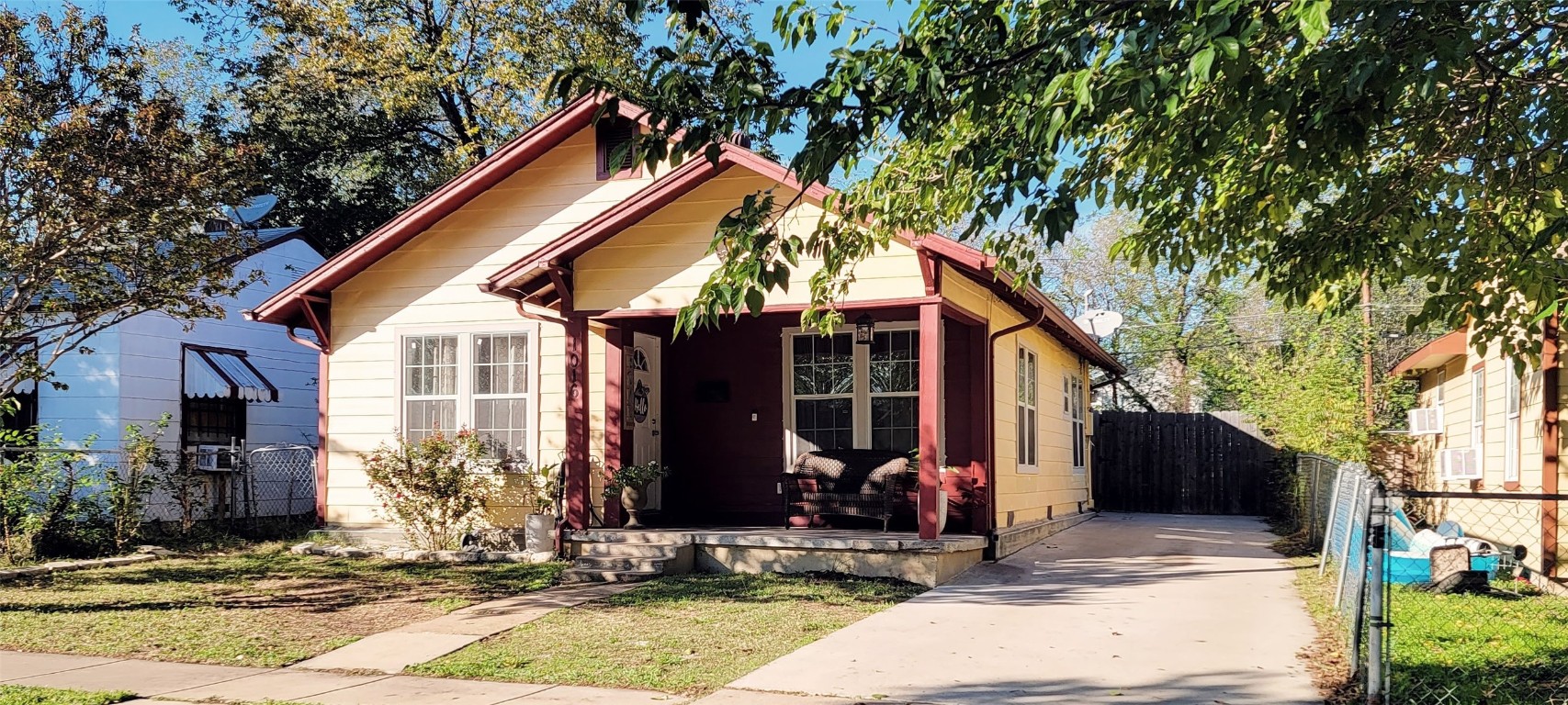 1016 W Boyce Avenue Fort Worth TX 76115