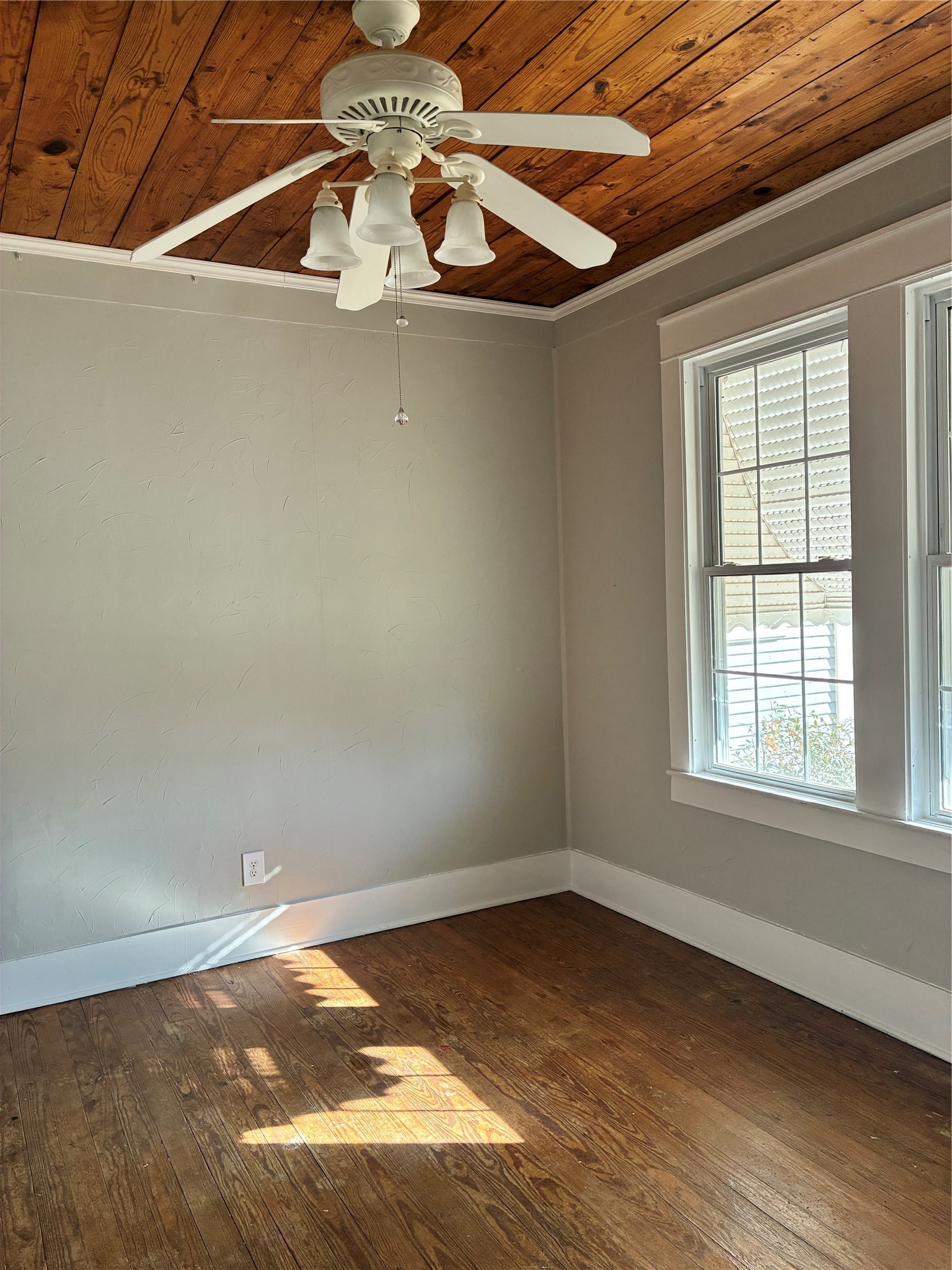 109 S West Street Bangs TX 76823