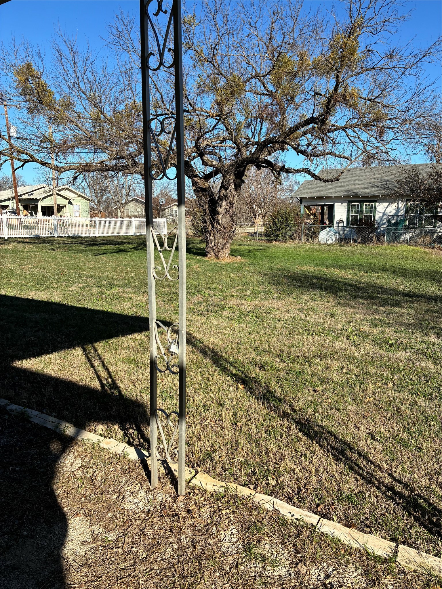 109 S West Street Bangs TX 76823