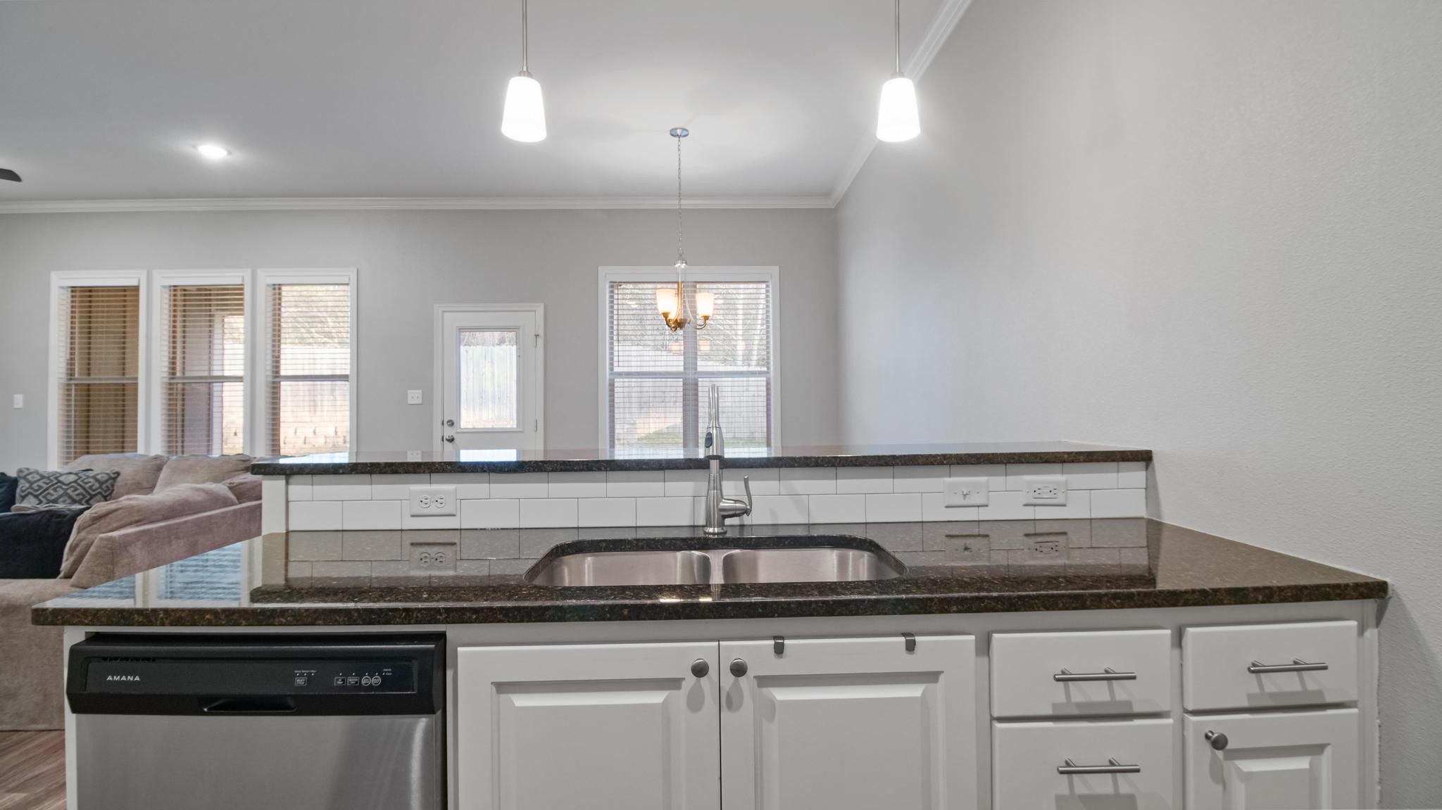 2927 Meadow Brook Trail Tyler TX 75701