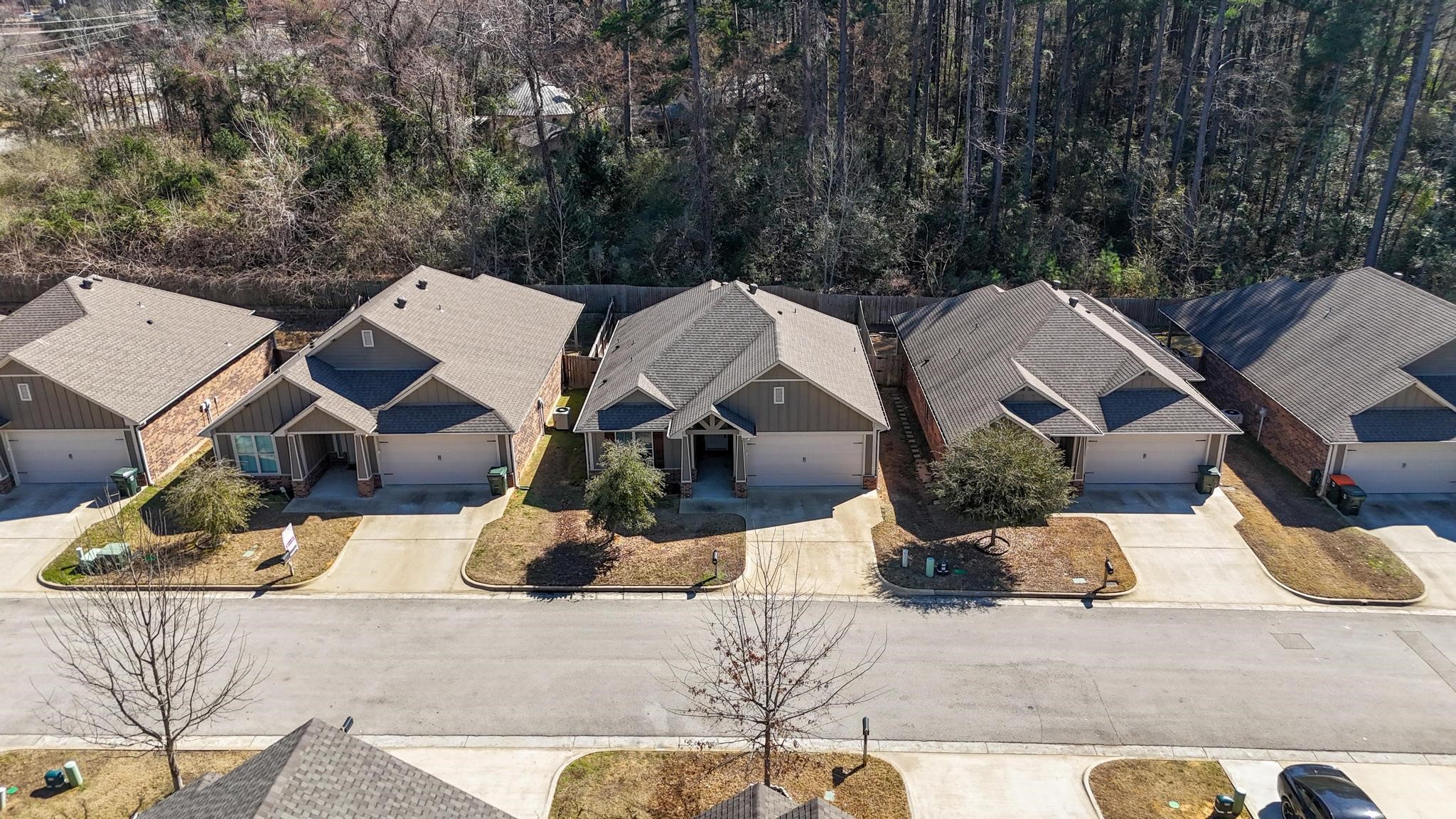2927 Meadow Brook Trail Tyler TX 75701