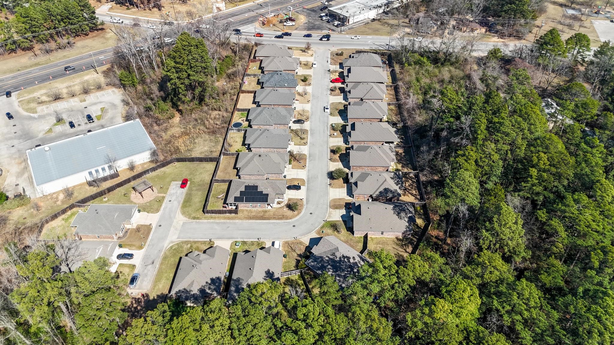 2927 Meadow Brook Trail Tyler TX 75701
