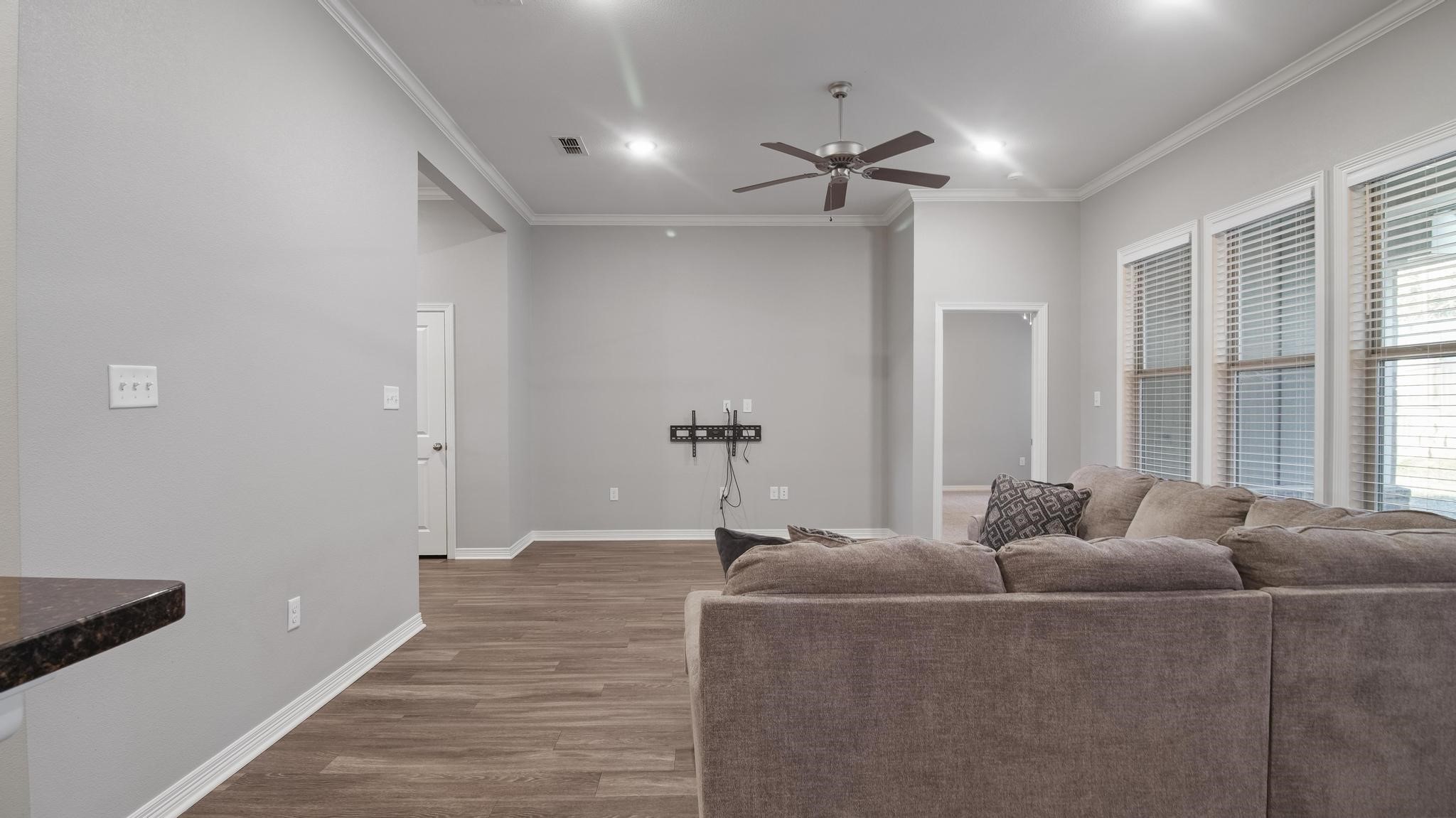2927 Meadow Brook Trail Tyler TX 75701
