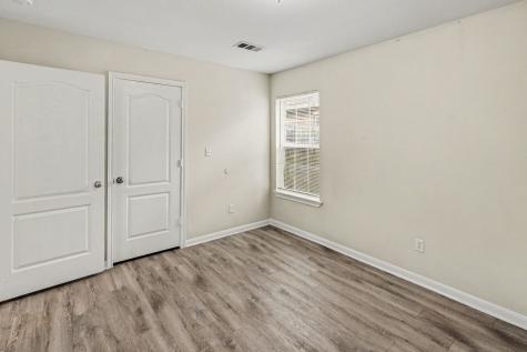 18011 Kinsale Valley Lane Houston TX 77060