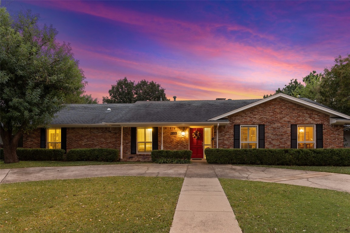 3434 Whirlaway Road Dallas TX 75229