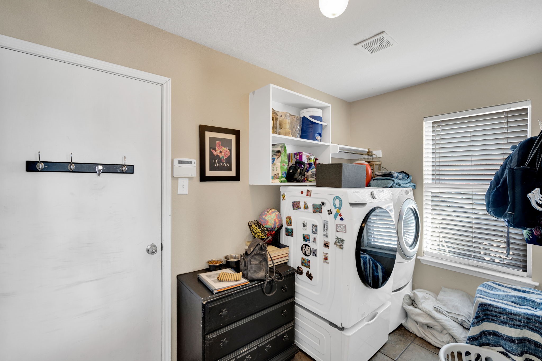 160 Berkshire Lane Waxahachie TX 75165