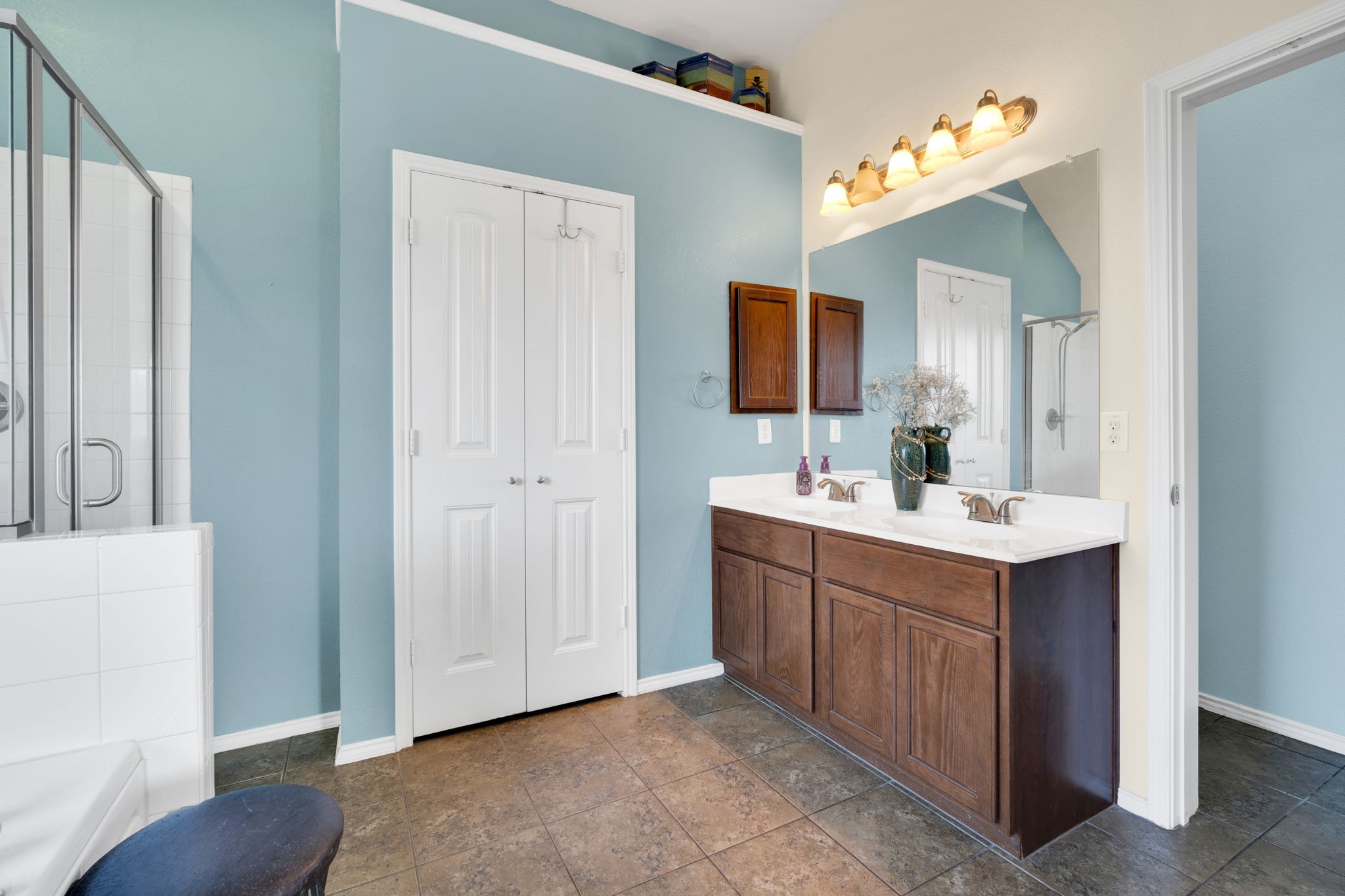 160 Berkshire Lane Waxahachie TX 75165