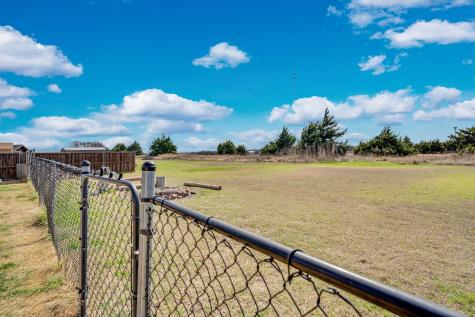 160 Berkshire Lane Waxahachie TX 75165