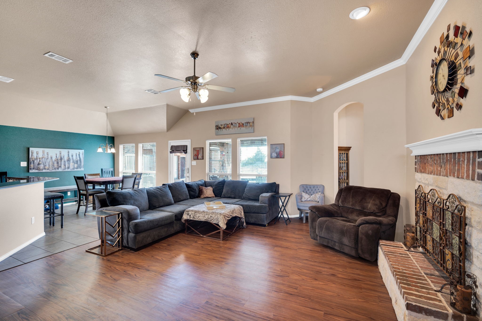 160 Berkshire Lane Waxahachie TX 75165