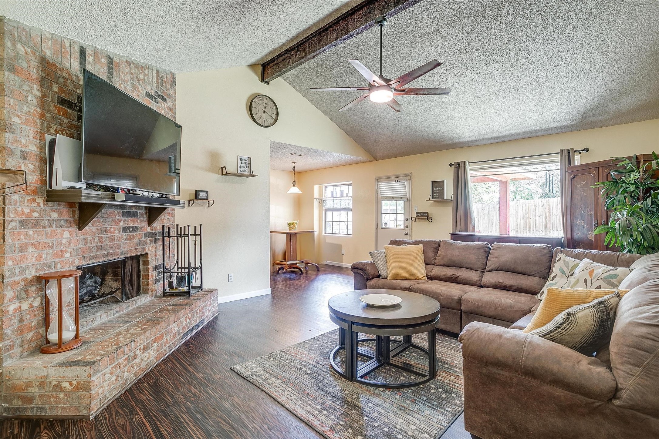 6805 Loma Vista Drive Fort Worth TX 76133