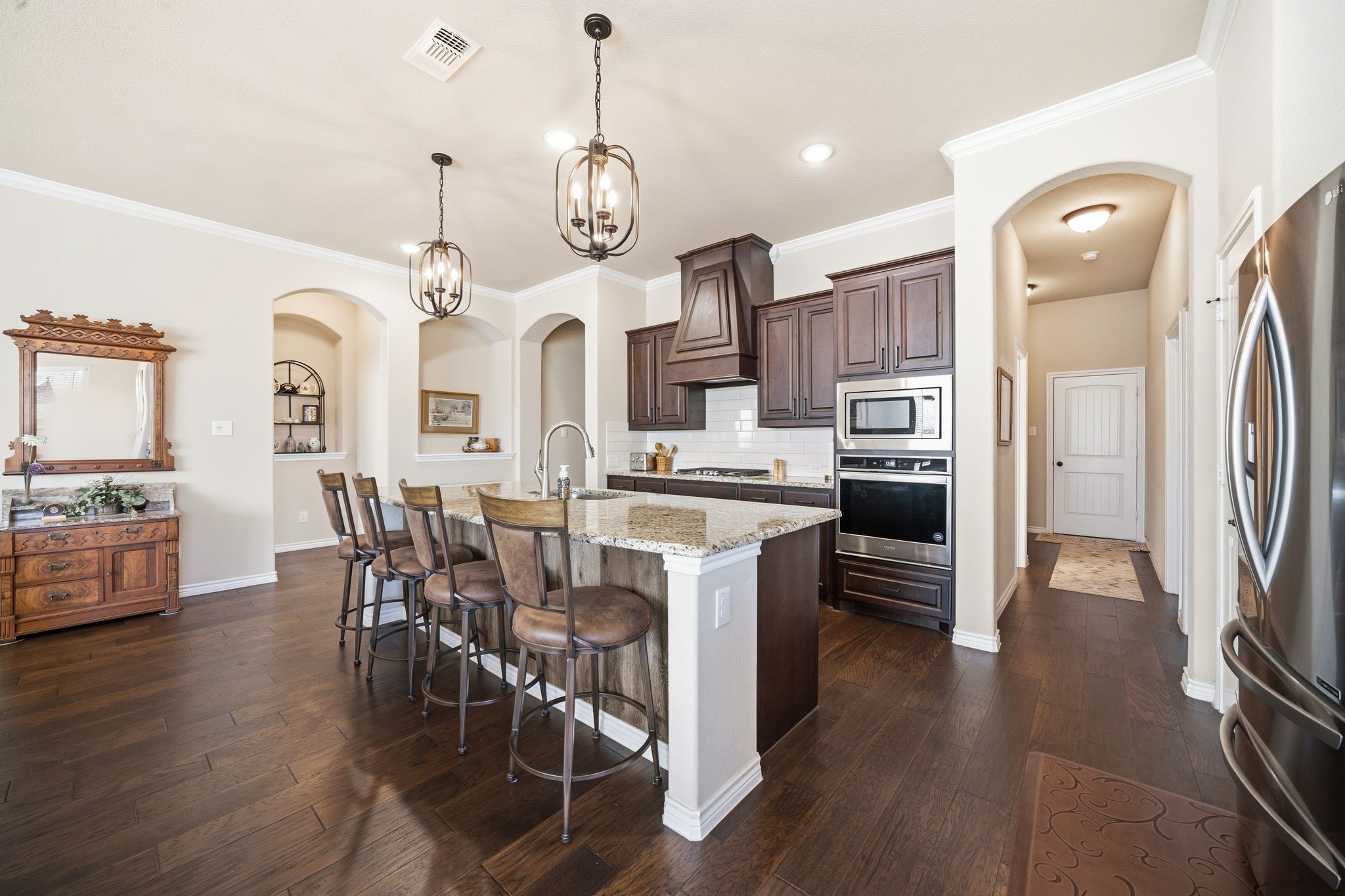 1858 Riviera Drive Waxahachie TX 75165