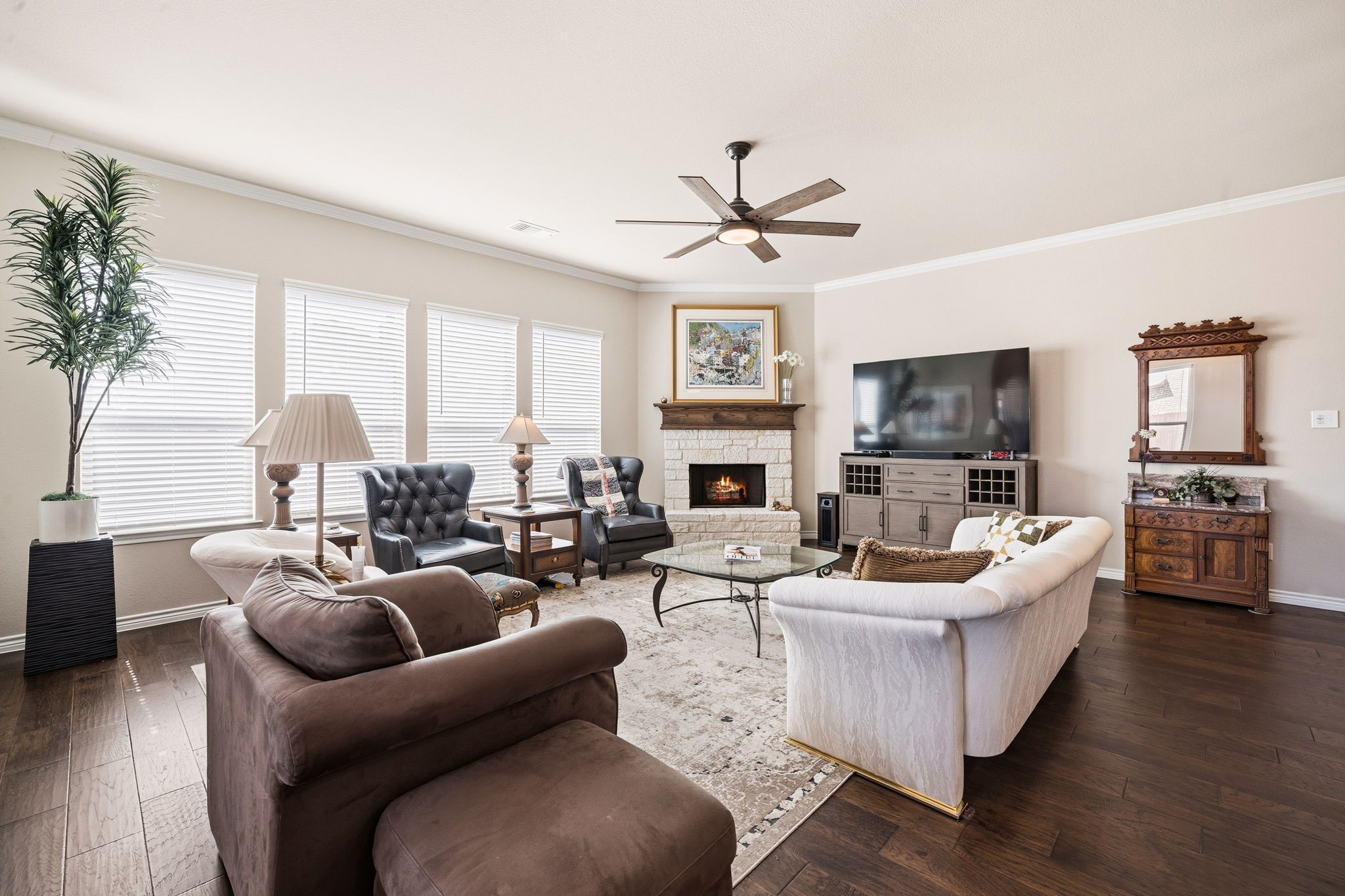 1858 Riviera Drive Waxahachie TX 75165