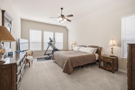1858 Riviera Drive Waxahachie TX 75165