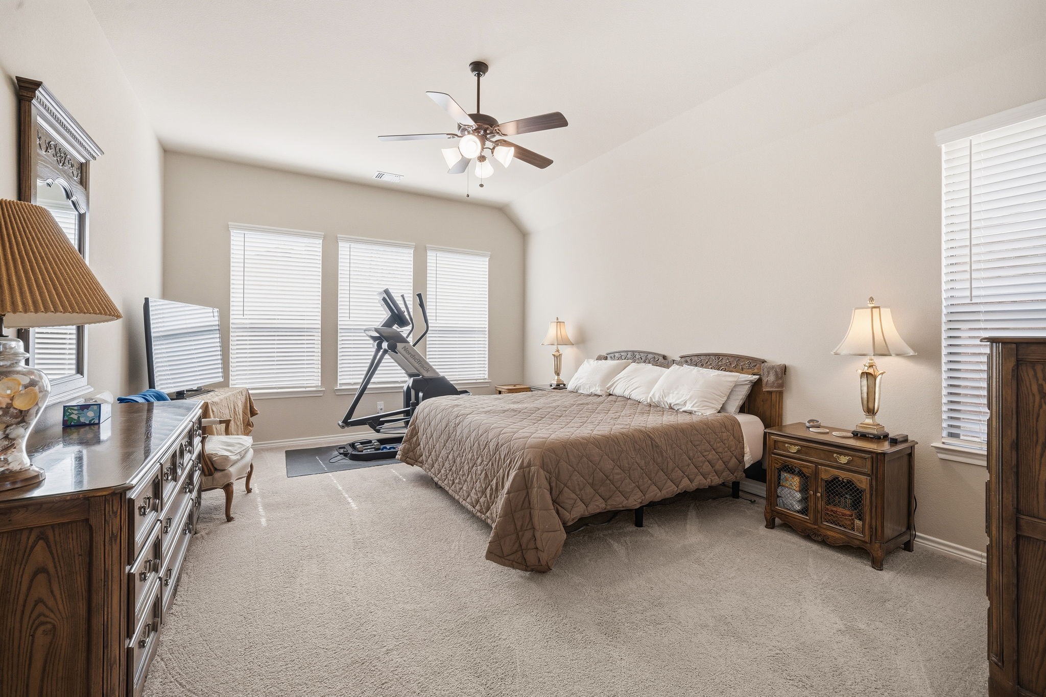 1858 Riviera Drive Waxahachie TX 75165