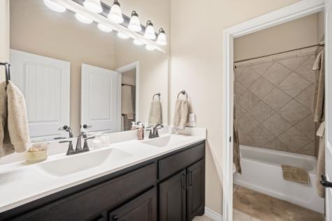1858 Riviera Drive Waxahachie TX 75165