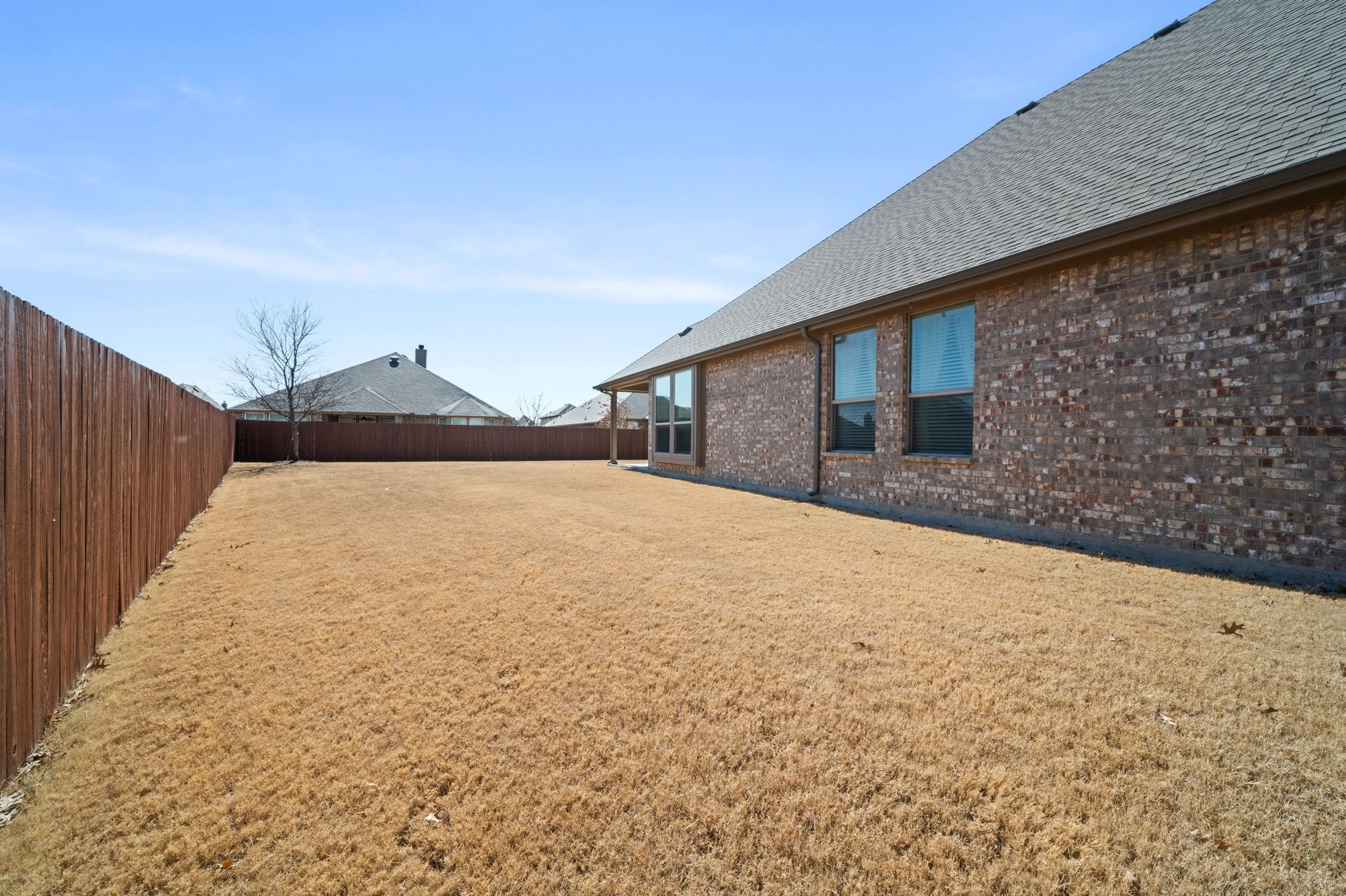 1858 Riviera Drive Waxahachie TX 75165