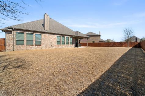 1858 Riviera Drive Waxahachie TX 75165