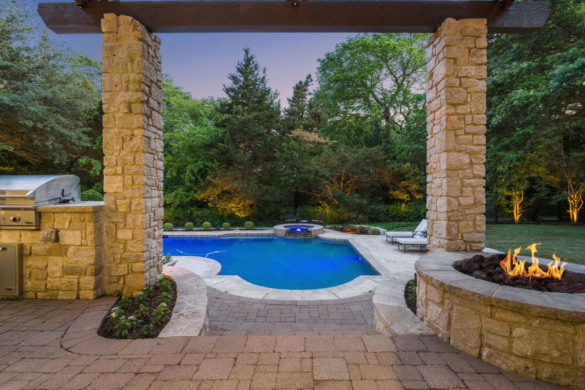 1011 Ashlawn Drive Southlake TX 76092