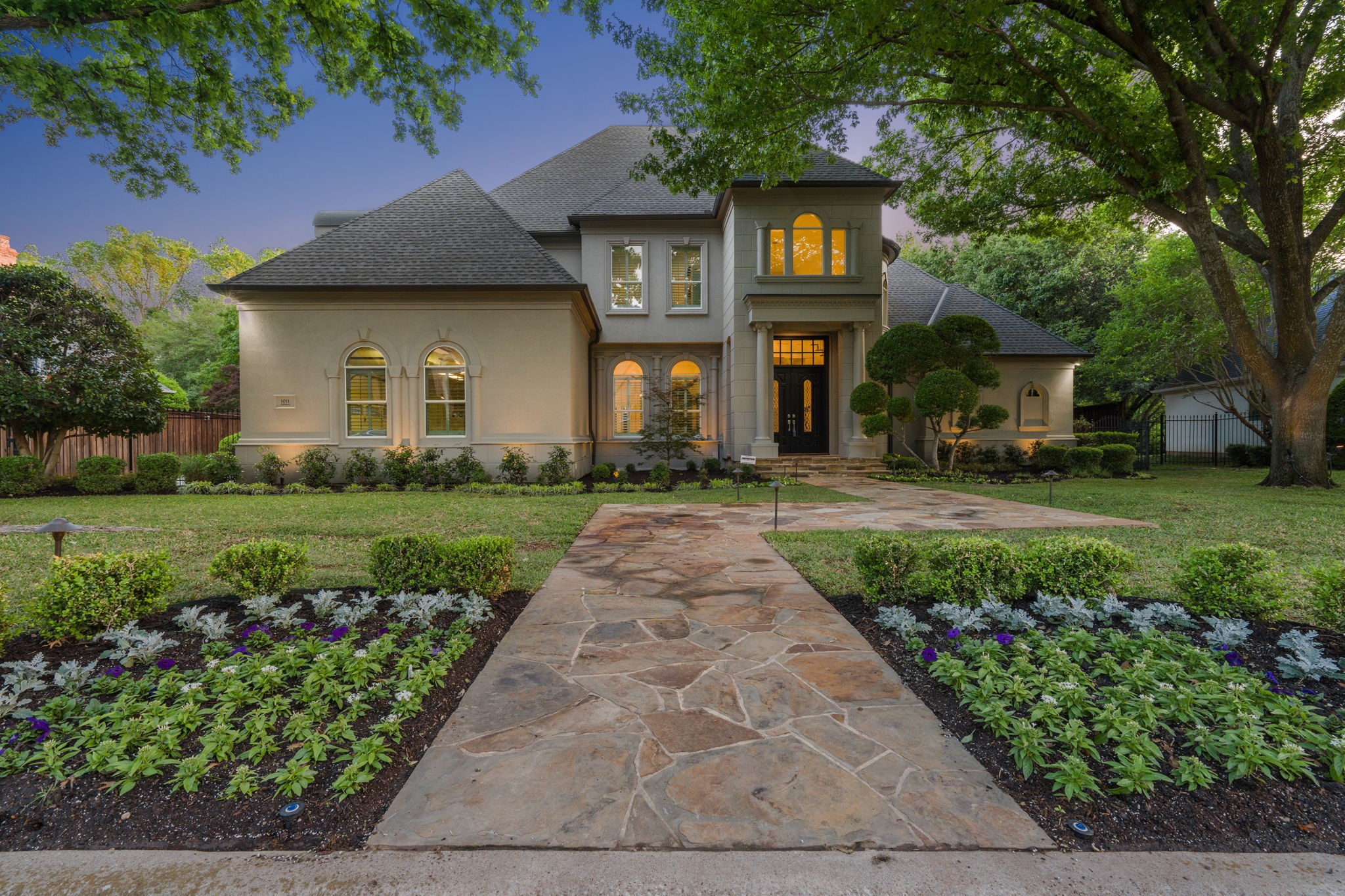 1011 Ashlawn Drive Southlake TX 76092