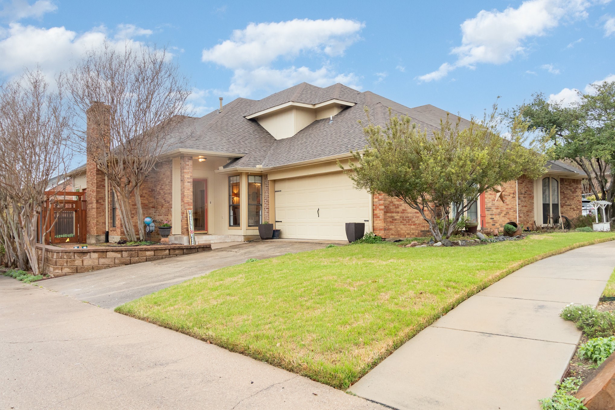 2801 Silverspring Road Carrollton TX 75006