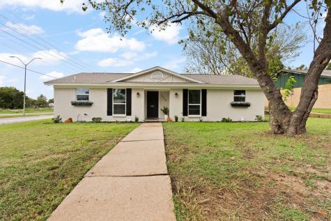 5338 Westminster Court S Fort Worth TX 76133