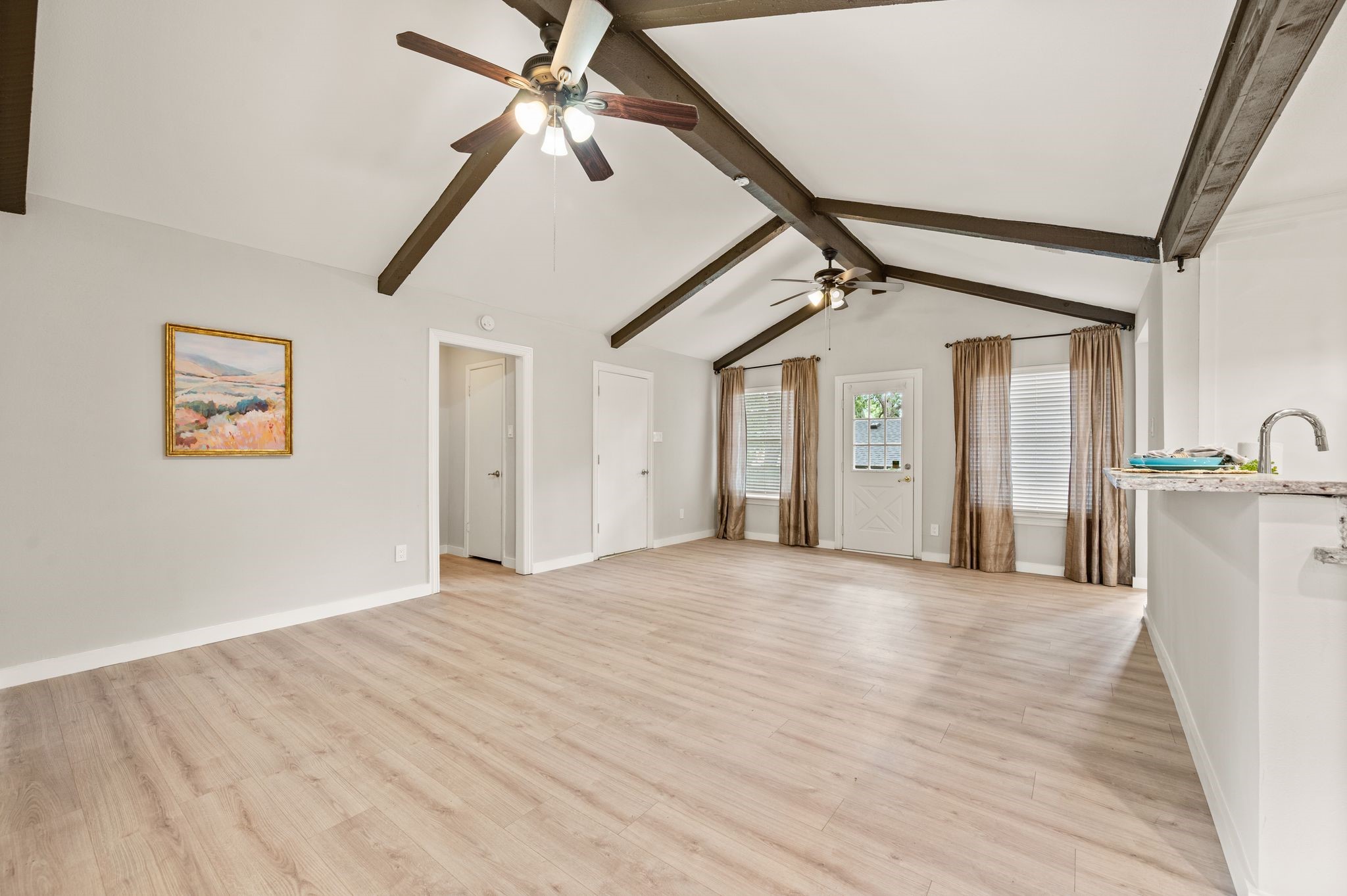 2214 Wilson Drive Arlington TX 76011