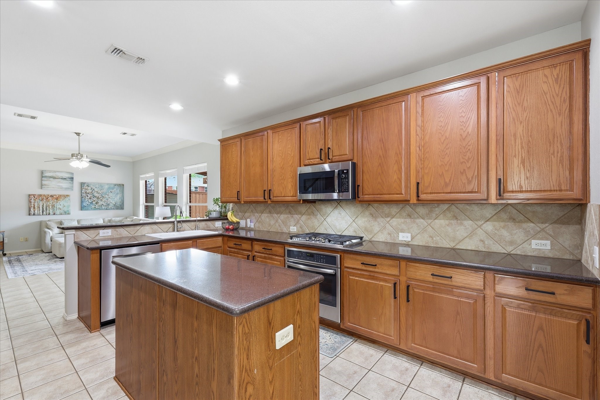 1121 London Drive Frisco TX 75036