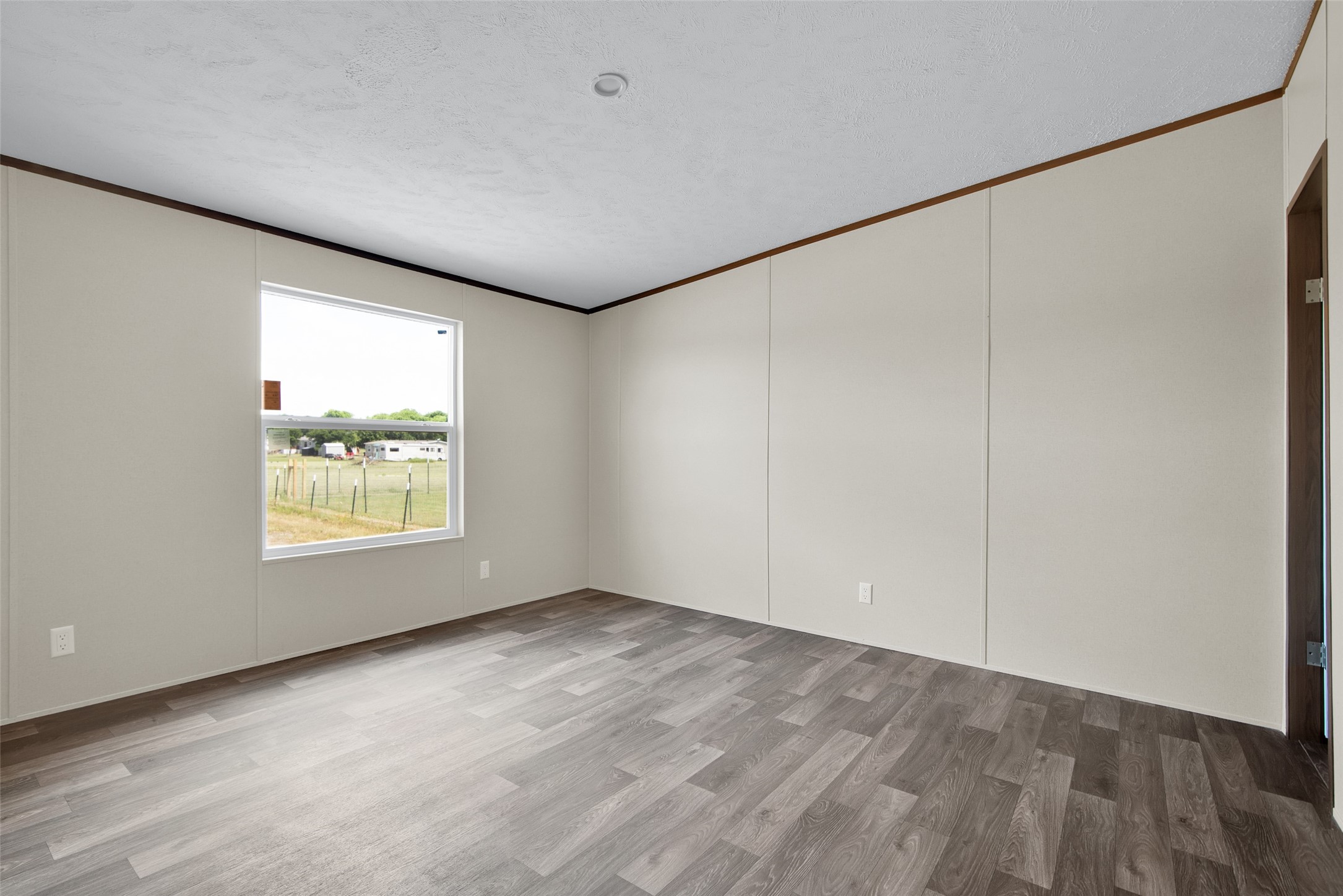 1221 Cr 4045 Ector TX 75439