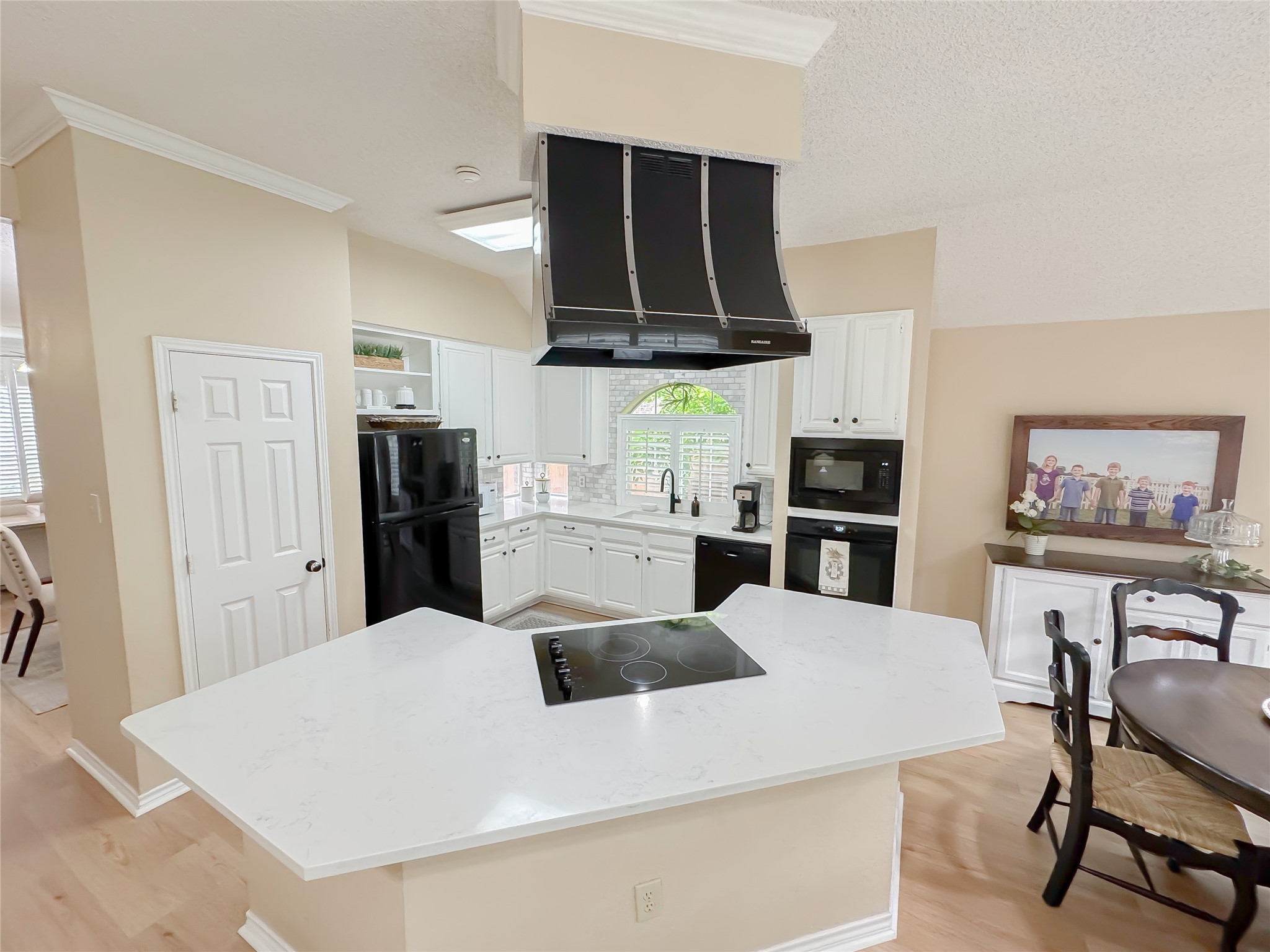 3445 Paint Brush Lane Bedford TX 76021