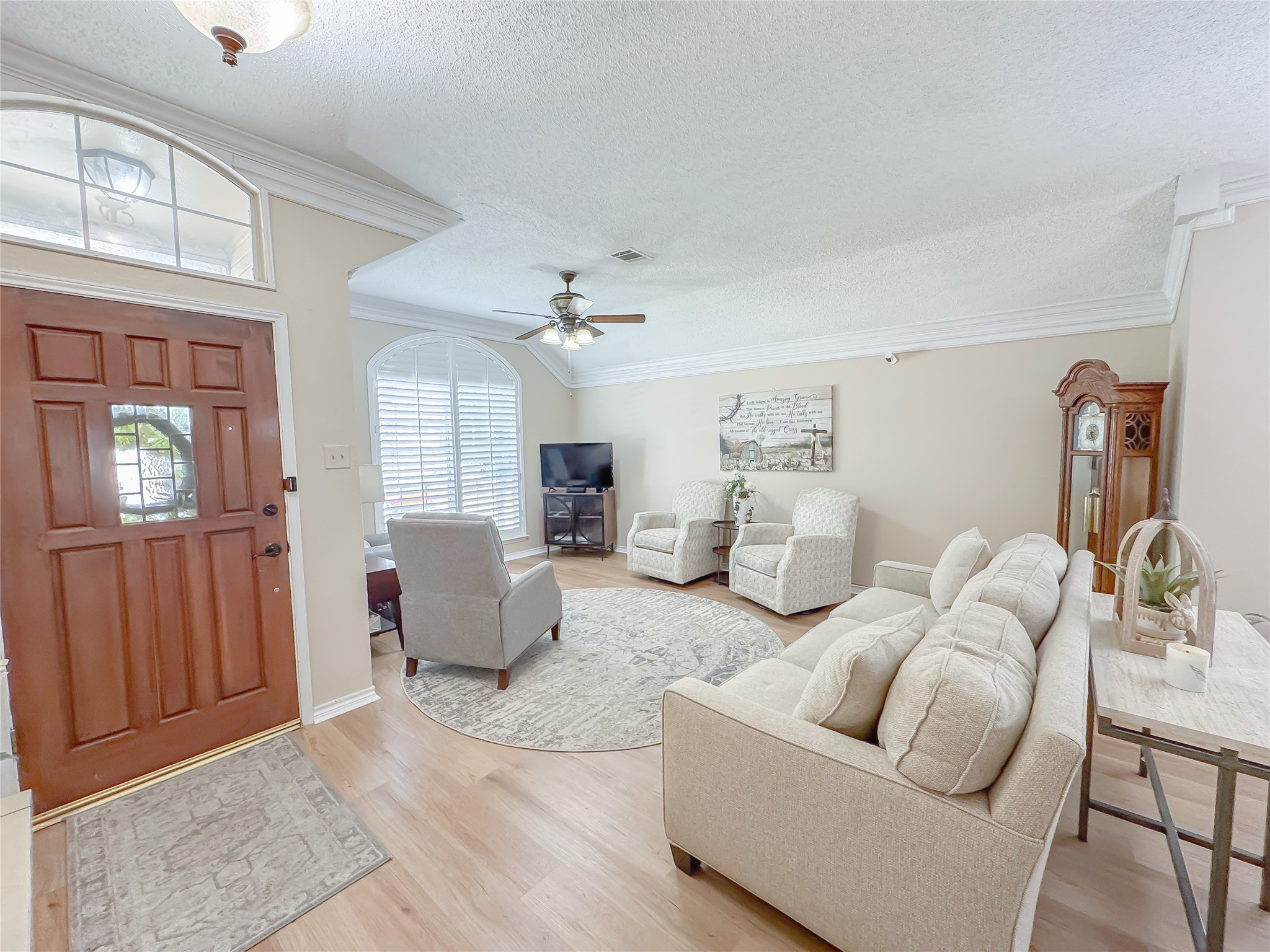 3445 Paint Brush Lane Bedford TX 76021