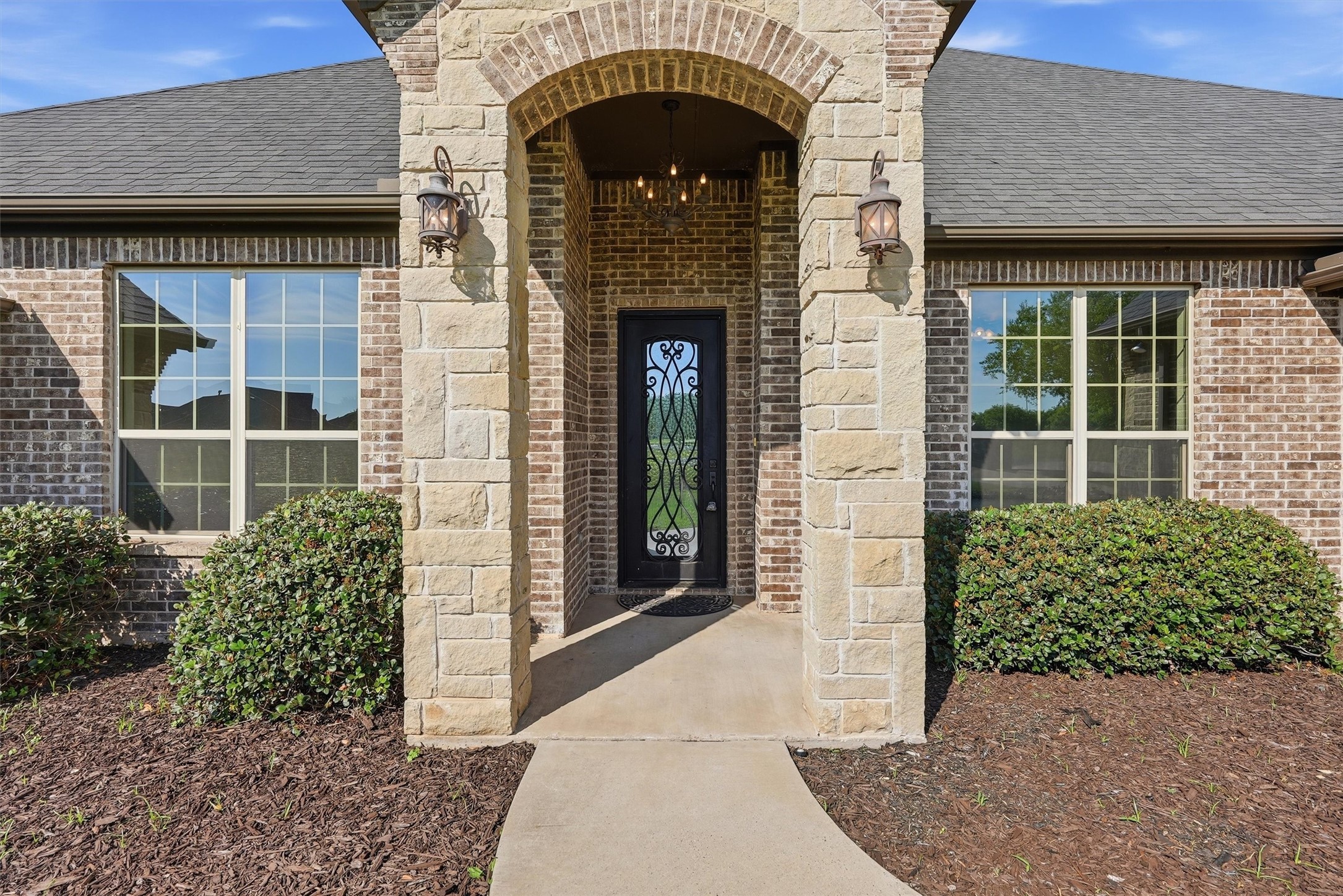 1101 W Iberian Court Granbury TX 76048