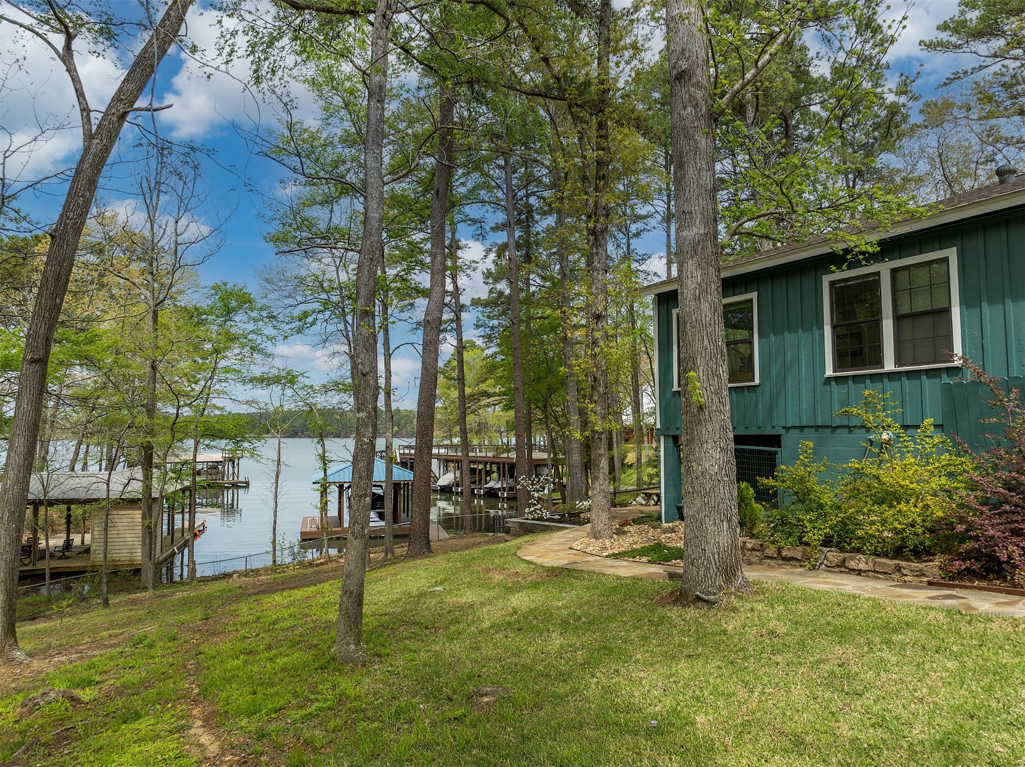 1905 County Road 3108 Jacksonville TX 75766