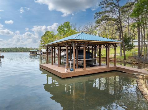 1905 County Road 3108 Jacksonville TX 75766