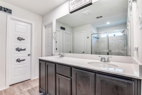 344 Freestall Drive Midlothian TX 76065
