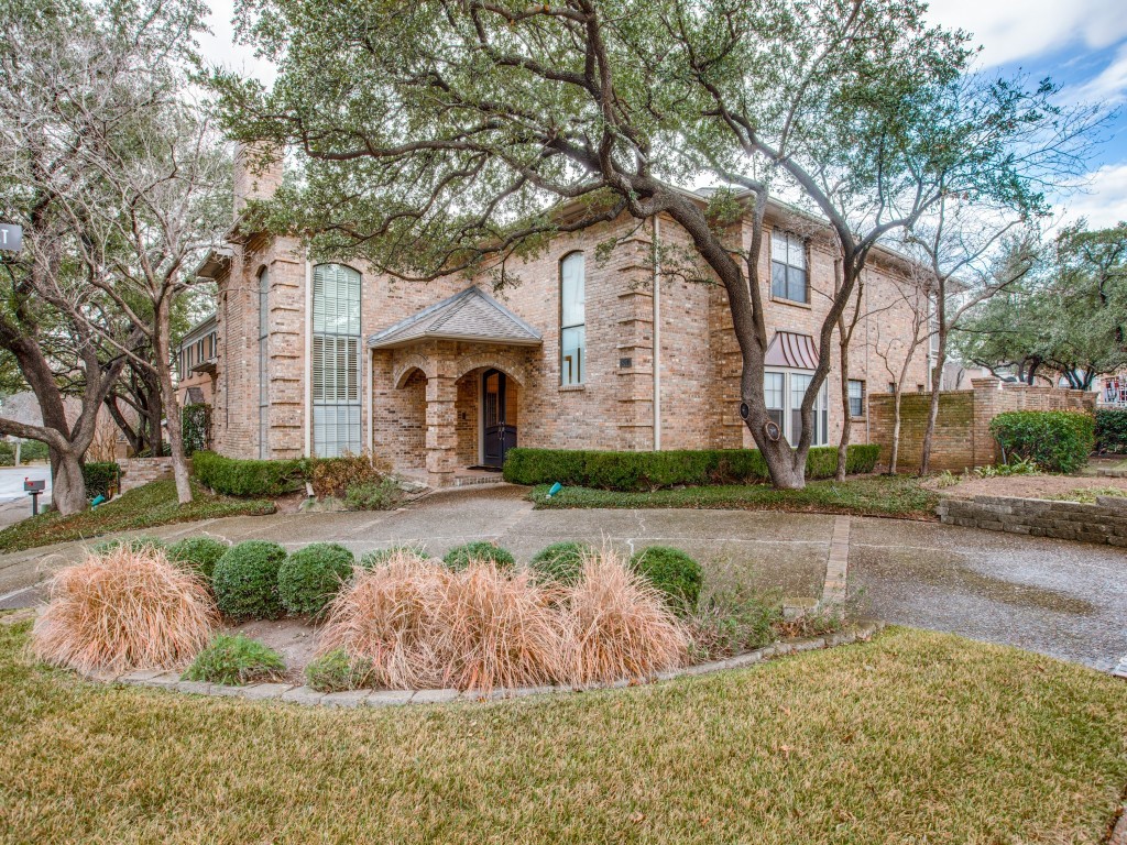 8011 Glen Albens Circle Dallas TX 75225