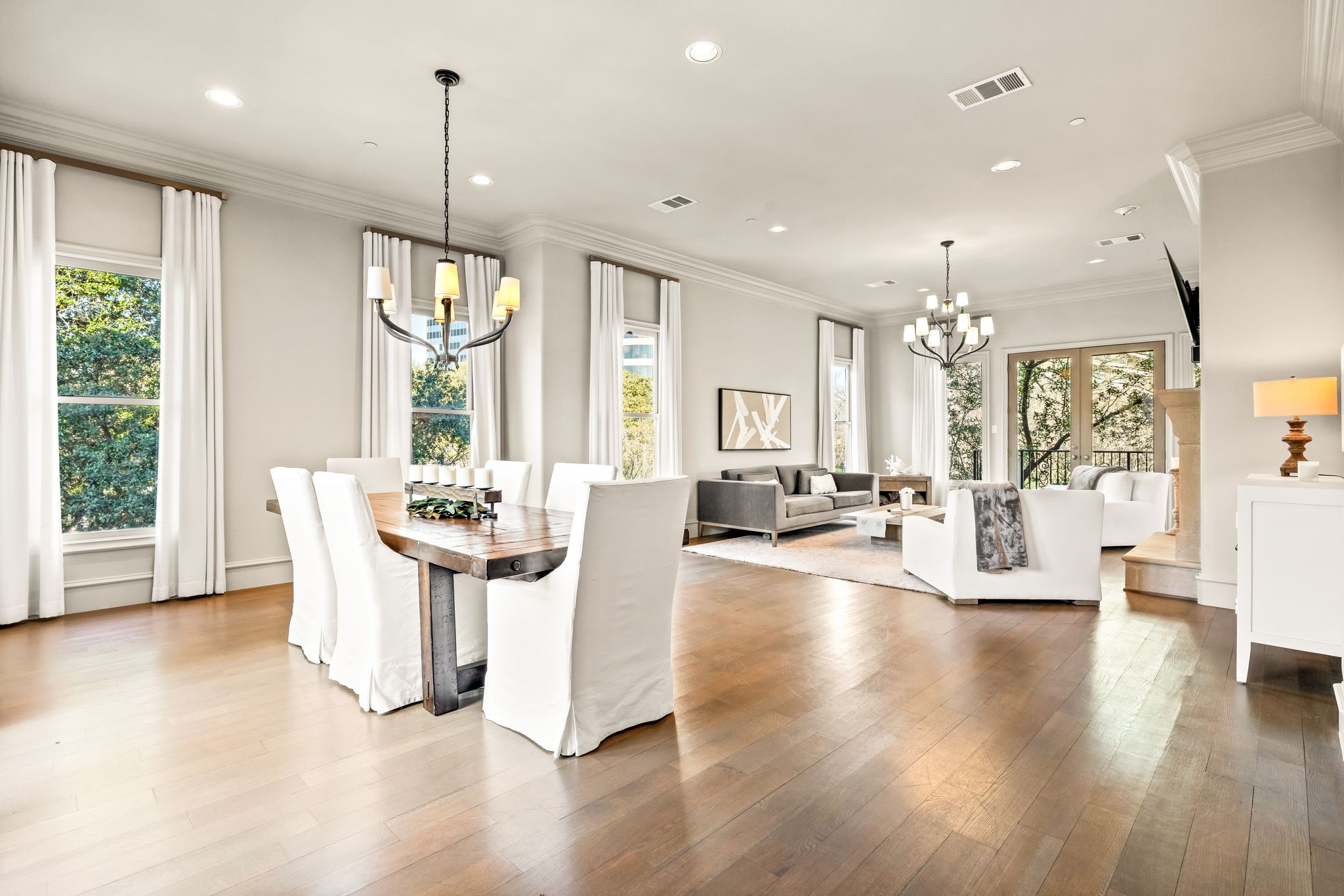 3520 Blackburn Street Dallas TX 75219