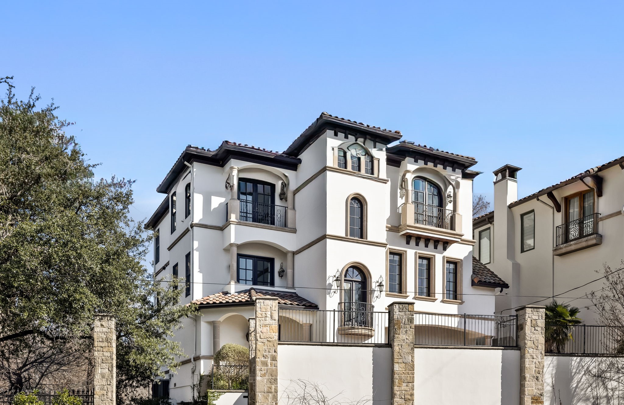 3520 Blackburn Street Dallas TX 75219