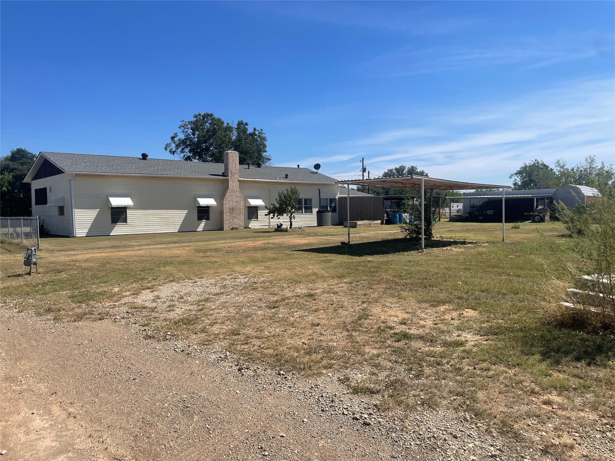 615 N Harvey Street Breckenridge TX 76424