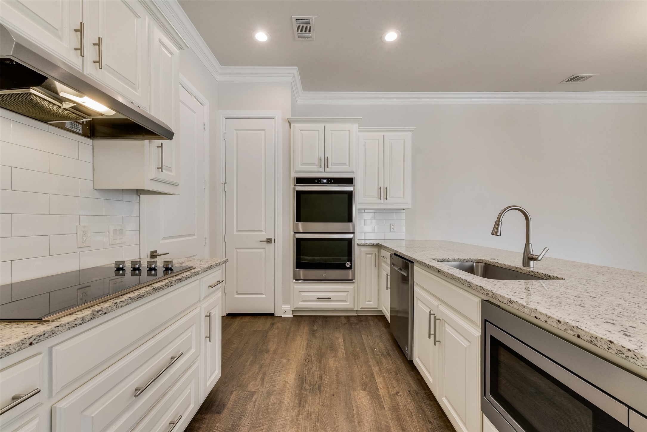 8841 Creek Run Road Fort Worth TX 76120