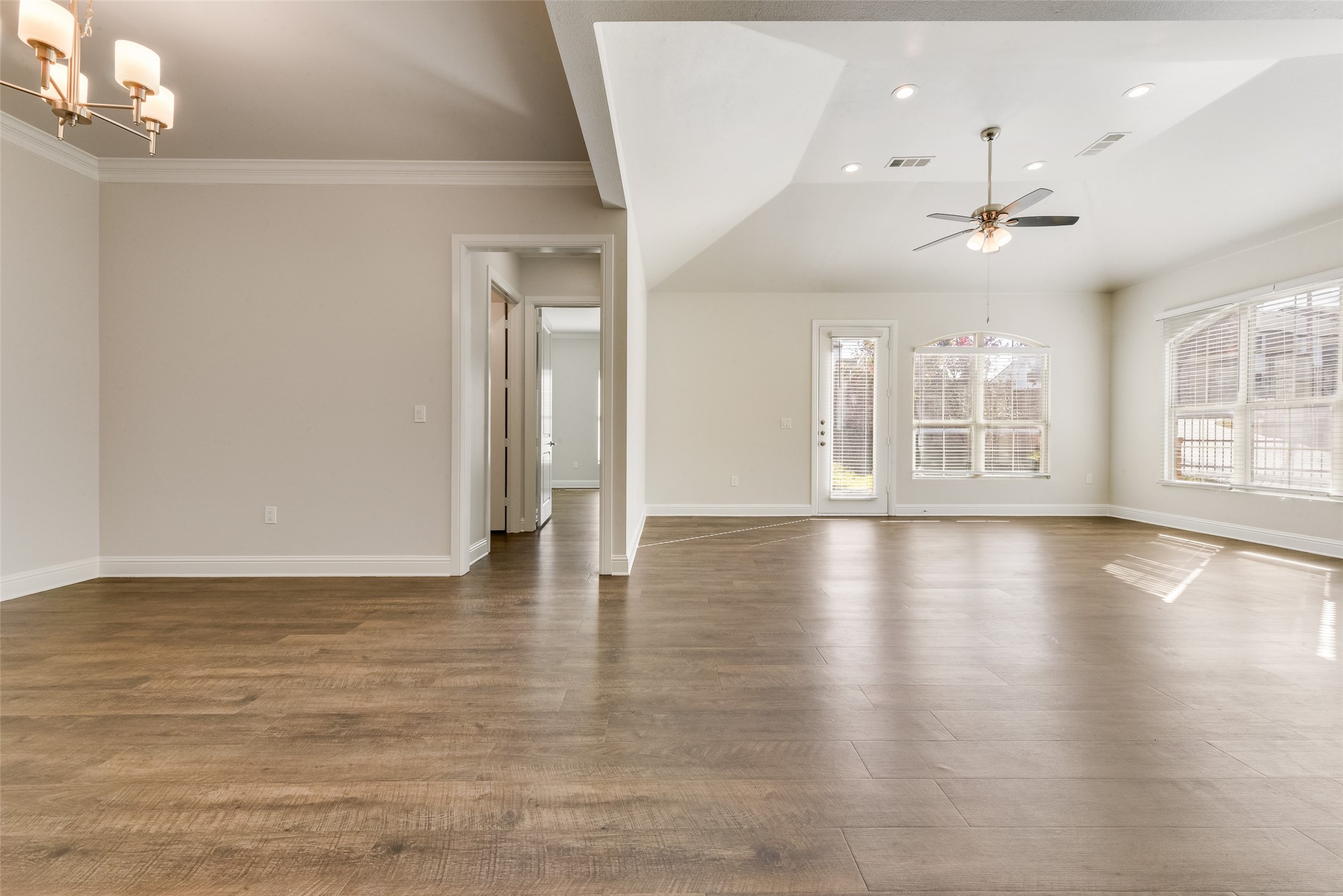 8841 Creek Run Road Fort Worth TX 76120